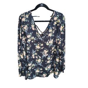 Rue 21 Plus 2X Womens Plus Size Black Floral V Front V Back Long Sleeve Pullover